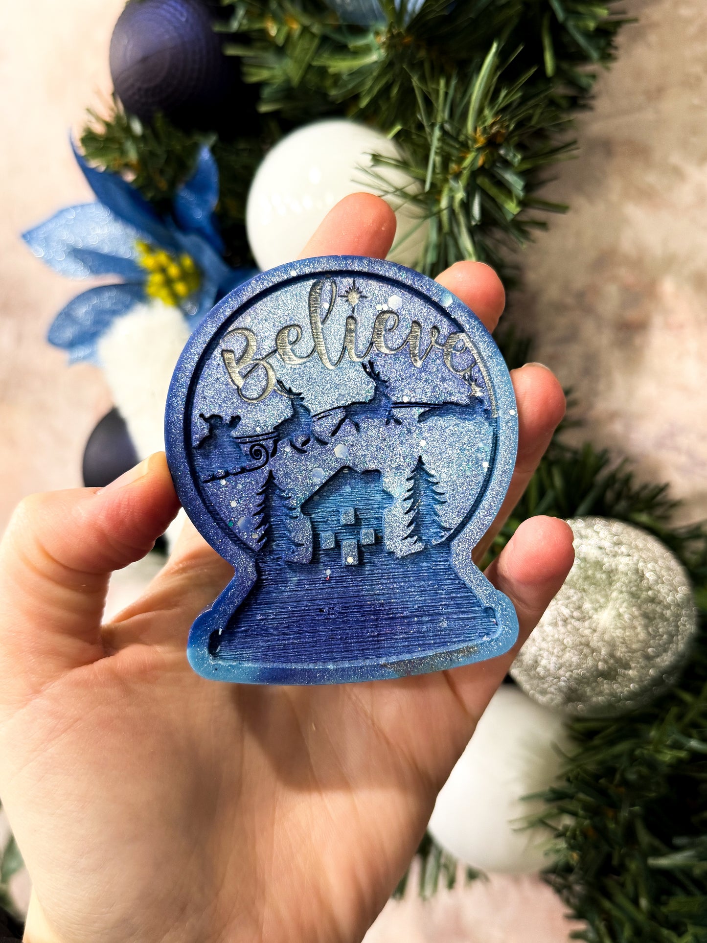 Snowglobe Wax Melt Shape