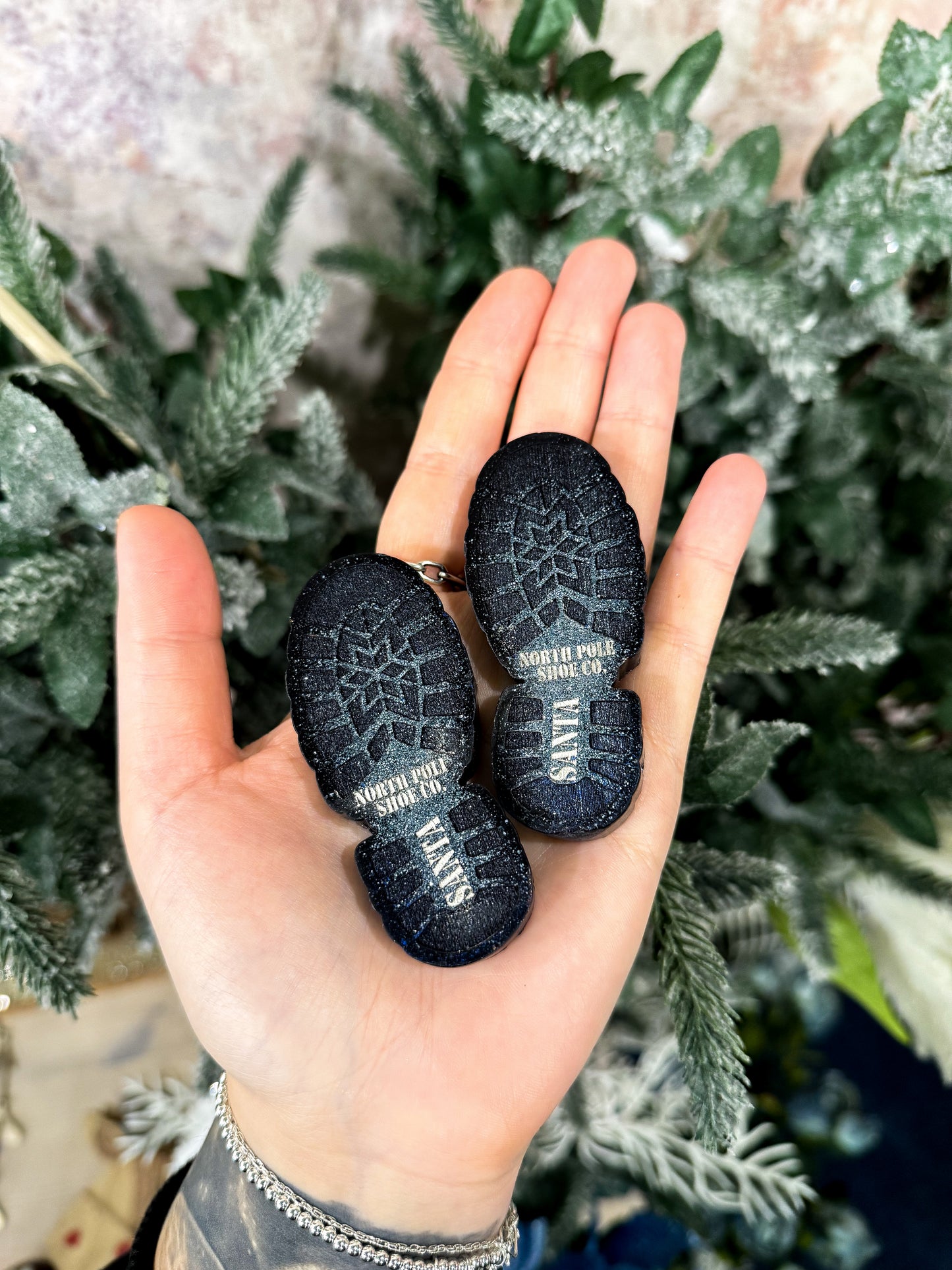 Santa Footprints Wax Melt Shape