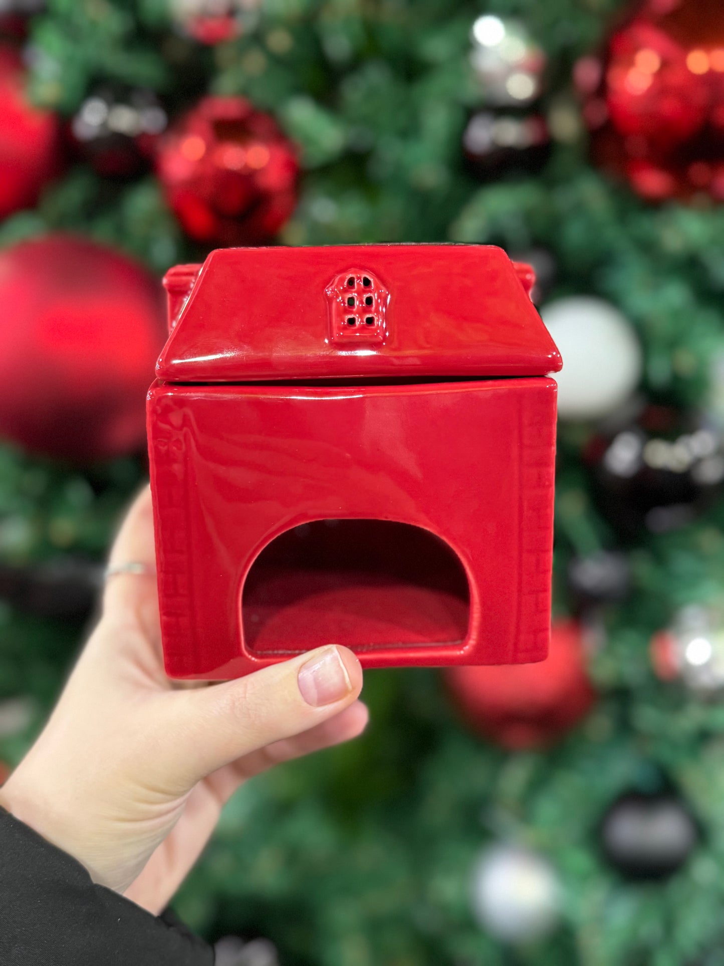 Red House Wax & Oil Burner